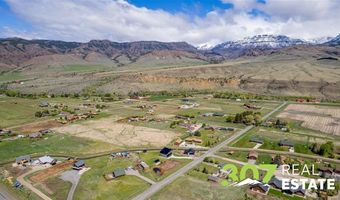 15 Road 6CU, Cody, WY 82414