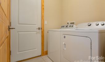 48 River Walk Dr, Asheville, NC 28804