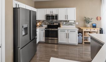 10909 W CHASE Ln, Avondale, AZ 85323