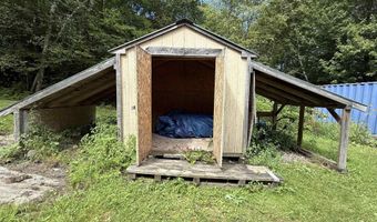 3919 E Bakersfield Rd, Bakersfield, VT 05450