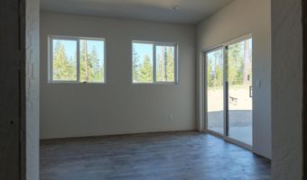 93 Cannon Ln, Blanchard, ID 83804