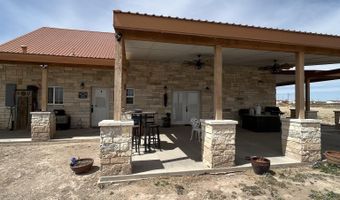 900 N Lake Rd, Carlsbad, NM 88220