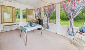 1914 E Balsam Ct, Anderson, IN 46011