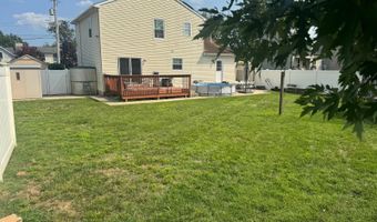 26 Gaston St, Aberdeen, NJ 07747