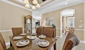5312 GOLDEN ISLES Dr, Apollo Beach, FL 33572
