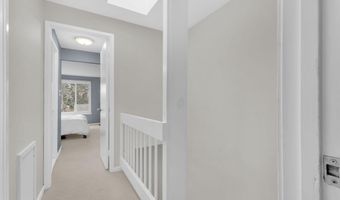 1223 N QUINN St, Arlington, VA 22209