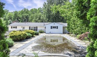 301 Crosse Rd, Amherst, OH 44001