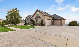 8905 N PINE HOLLOW Dr, Cedar Hills, UT 84062