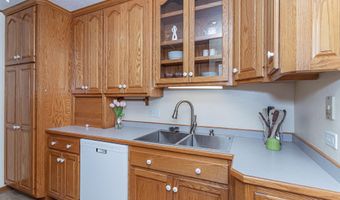 1225 Harding Ave, Ames, IA 50010
