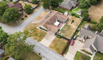 2918 Longridge Ln, Bartlesville, OK 74006