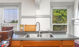 106 Pleasant St, Cranston, RI 02910
