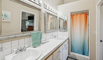 3016 Alta Vista Dr, Fallbrook, CA 92028
