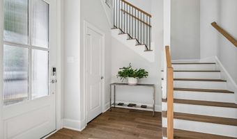 14999 Oak St, Addison, TX 75001
