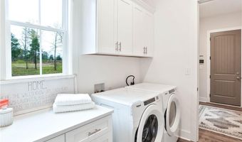 40 HUNTERS HILL Ln, Auburn, AL 36832