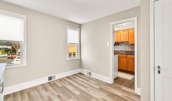 21 DOWLING Ave, Audubon, NJ 08106