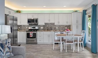 480 Kenolio Rd 2-202, Kihei, HI 96753