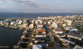 241 Moonlight Dr, Atlantic Beach, NC 28512
