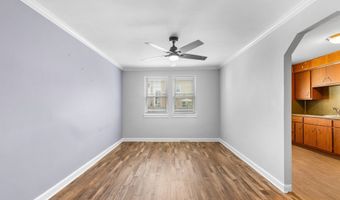 11 VETERANS Ct, Bayonne, NJ 07002
