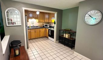 565 Smithfield Rd C6, North Providence, RI 02904