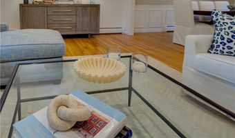22 Pine Top Rd, Barrington, RI 02806