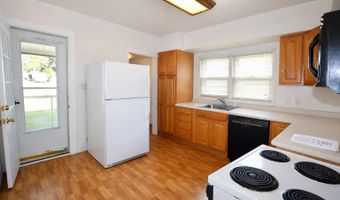 310 WALNUT St, Bridgeville, DE 19933