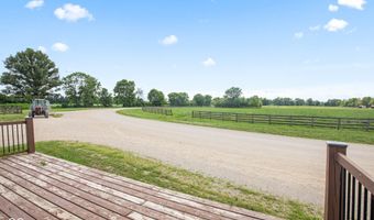 5479 S 200 E, Anderson, IN 46017