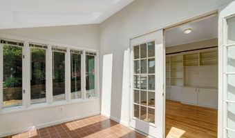203 W GLENDALE Ave, Alexandria, VA 22301