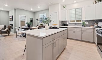 21640 SE FUJI Dr, Bend, OR 97702
