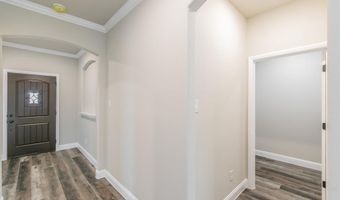 214 Navajo Trl, Alvarado, TX 76009