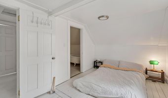 3 York St, Augusta, ME 04330