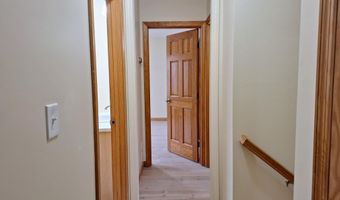 20 Brandywine Cir, Auburn, ME 04210