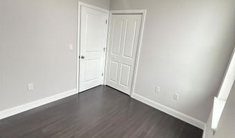 47 COTTAGE St, Bayonne, NJ 07002
