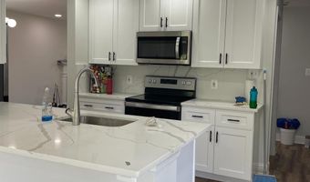 4617 N CHAMBLISS St, Alexandria, VA 22312