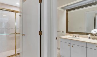 10101 Collins Ave 18C + CABANA, Bal Harbour, FL 33154