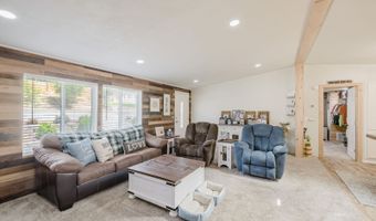 203 Peters St, Carlin, NV 89822