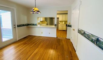 2012 Yelton Dr, Camden, SC 29020
