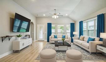 104 Gateway Dr, Alvarado, TX 76009