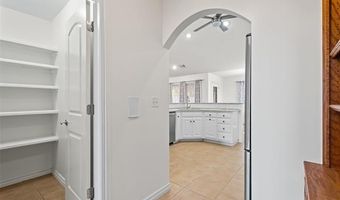 1030 East Dr, Bartlesville, OK 74006