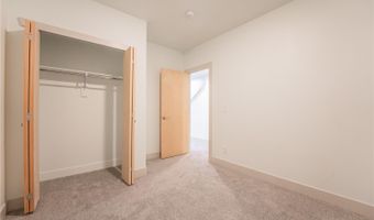 6892 Juniper Ct, Arvada, CO 80007
