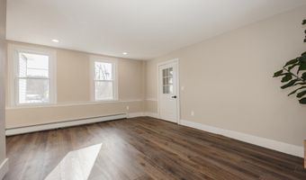 16 Church St, Belmont, NH 03220
