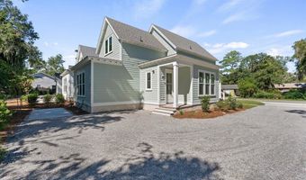 2204 National St, Beaufort, SC 29902