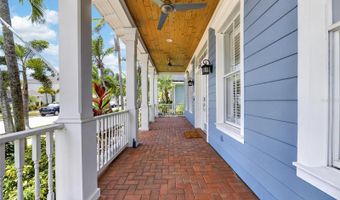 5243 BRIGHTON SHORE Dr, Apollo Beach, FL 33572