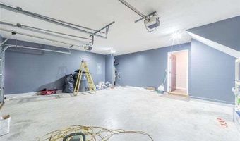 2716 Lake Park Rdg, Acworth, GA 30101