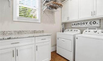 180 Laurel Ridge Ln, Ball Ground, GA 30107