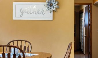 2623 W SUNNYVIEW Cir, Appleton, WI 54914