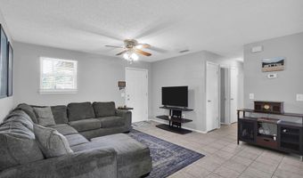 648 W OLIVER St, Baldwin, FL 32234