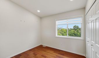 2243 Sun Valley Dr, Ann Arbor, MI 48108