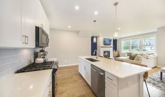 2867 Fairgrove Cres, Ann Arbor, MI 48108