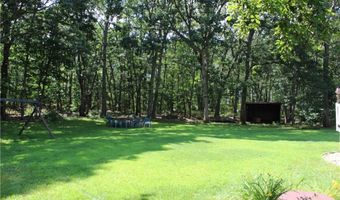 25 Beechnut Dr, Johnston, RI 02919