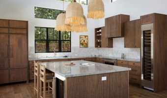68-1002 NOHEA MAKAI St, Kamuela, HI 96743